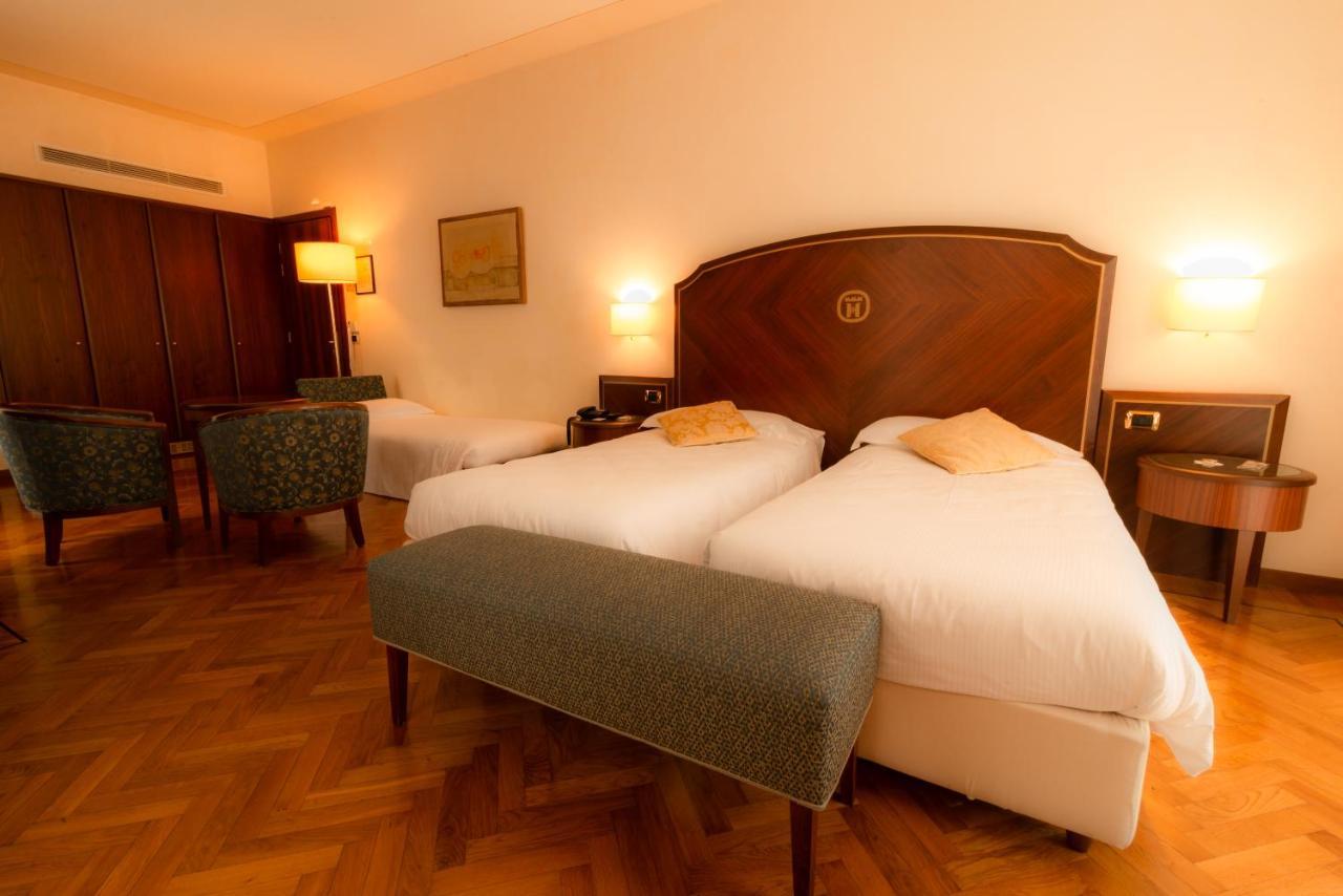 Hotel Alla Torre Castelfranco Veneto Exterior photo