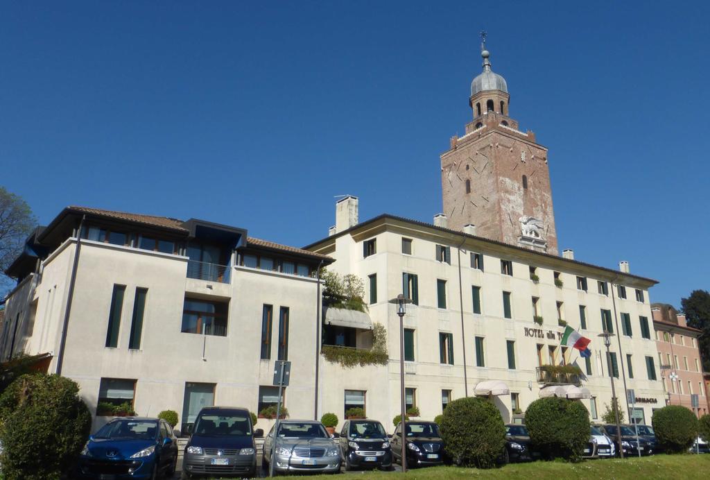 Hotel Alla Torre Castelfranco Veneto Exterior photo