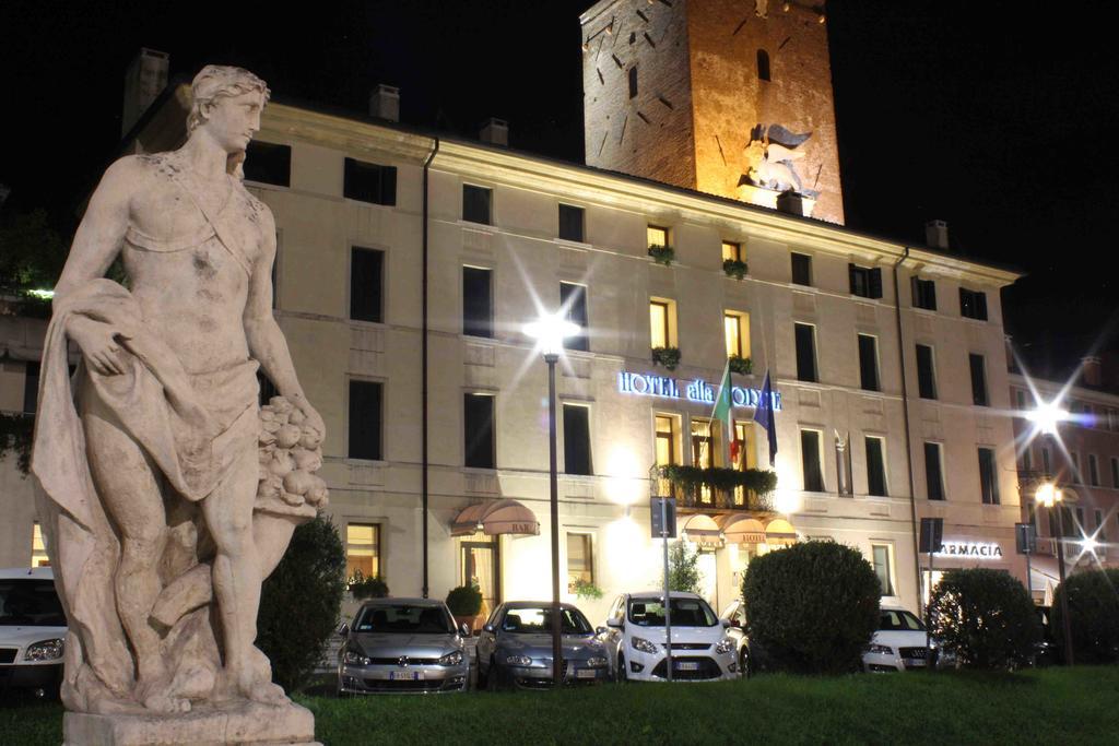 Hotel Alla Torre Castelfranco Veneto Exterior photo
